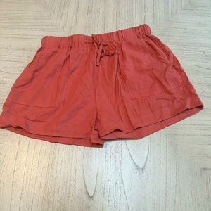 Salmon linen shorts, size XL, with pockets